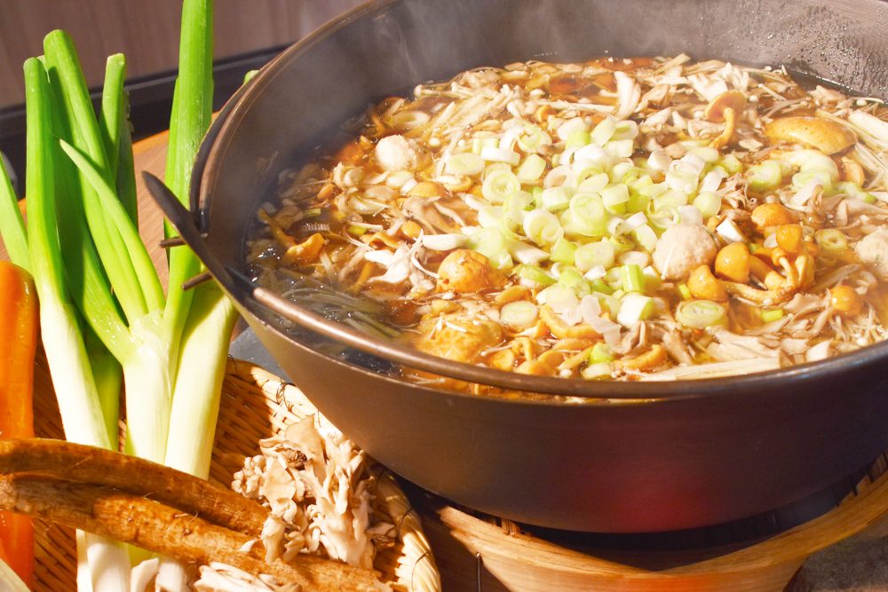 10~11월 제한!야채를 끓여 맛보는 도호쿠의 가을의 풍물시 「고구마조림」을 제공