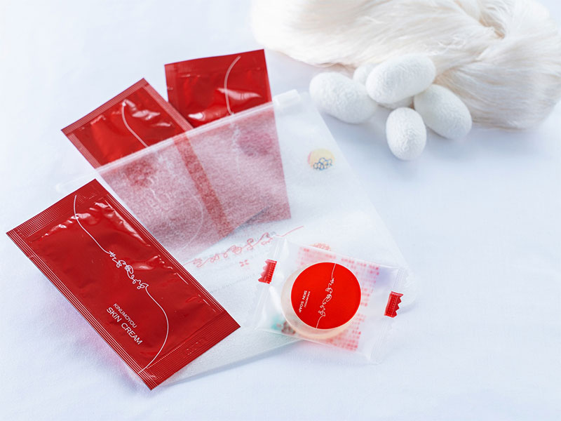 【현지 스킨 케어로 치유의 스테이】기누모요후 트래블 세트 포함 플랜