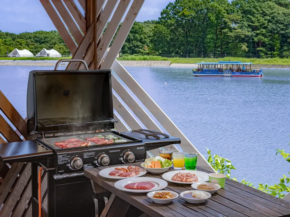 All-inclusive with barbecue lunch on the lakeside where you can enjoy hotel stays and nearby facilities