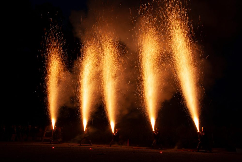 Mikkabi hand-tube fireworks viewing for one night only