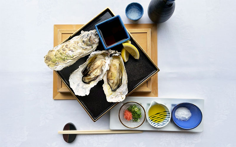 南三陸產蒸牡蠣