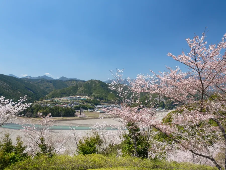 動鳴気峡（どうめききょう）